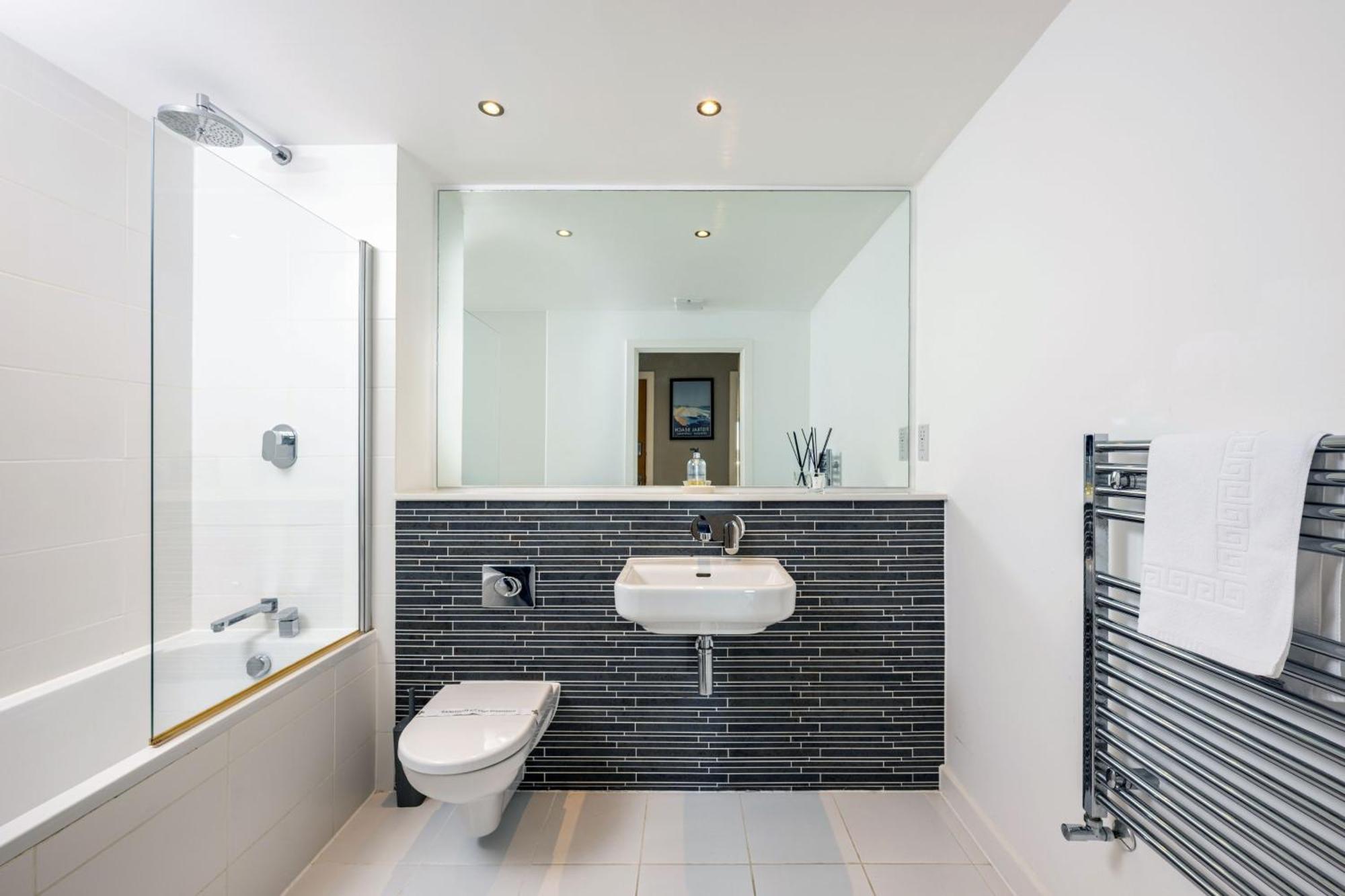 14 Azure In Fistral, Newquay * Newquay (Cornwall)