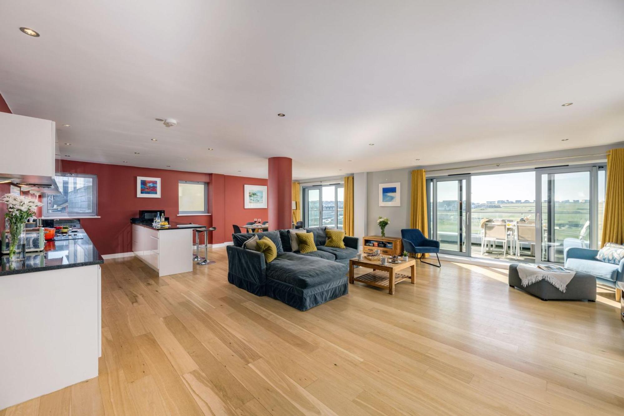 Holiday home 14 Azure In Fistral, Newquay