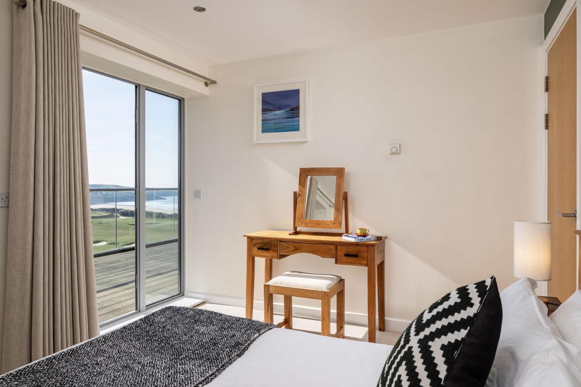Holiday home 14 Azure In Fistral, Newquay *